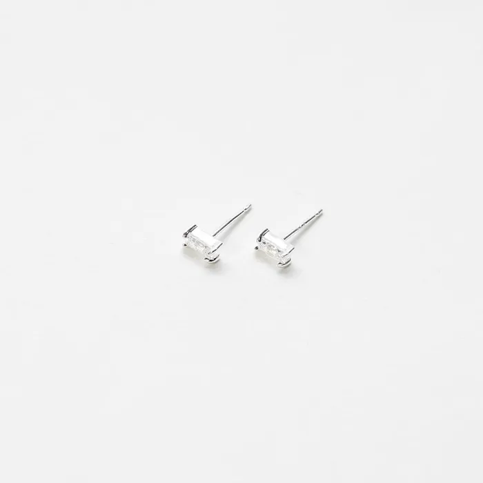 Tashi Rings Tiny Silver CZ Baguette Studs