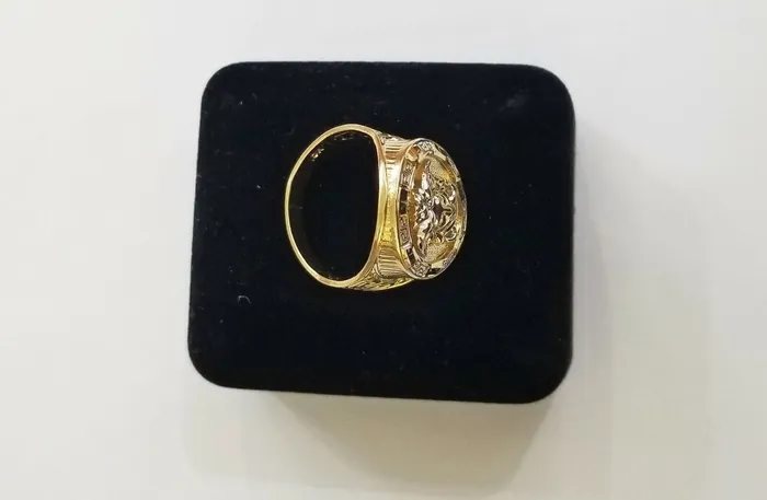 Gold and Diamond Rings Real 10K Yellow Gold Ring Head Pinky Casual size 9 Mens Ring