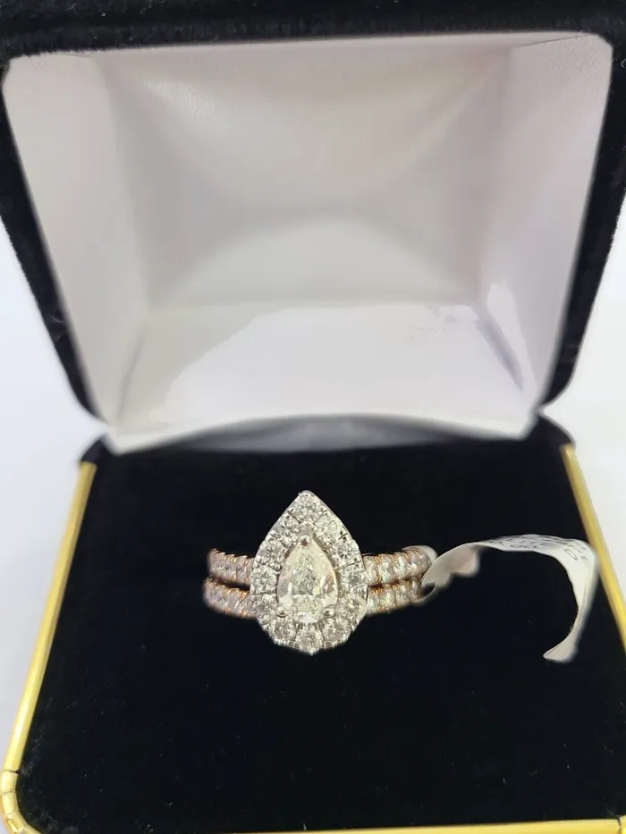 Gold and Diamond Rings REAL 14k Rose Gold Diamond Ladies Ring Drop Shaped Women Engagement Wedding