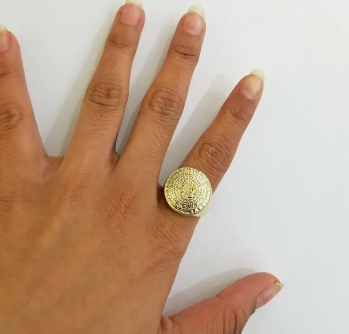 Rings 10k Men Yellow Gold Aztec calendar Ring Round Casual Pinky Globalwatches10