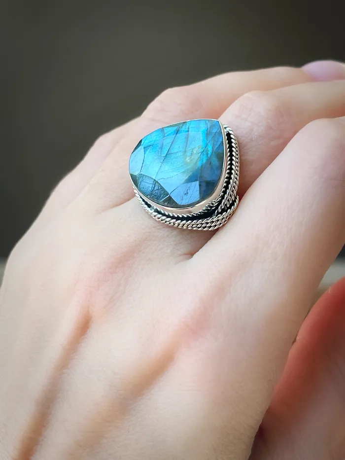 Sophiareneboutiquecom STERLING SILVER LABRADORITE ARTISAN RINGS Rings Sophiareneboutiquecom STERLING SILVER LABRADORITE ARTISAN RINGS Rings