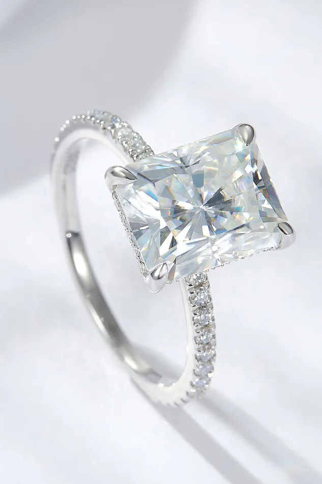 Trendsi Rings 4 Carat Moissanite 4Prong Side Stone Ring