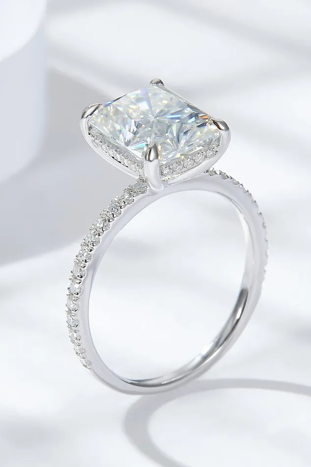 Trendsi Rings 4 Carat Moissanite 4Prong Side Stone Ring