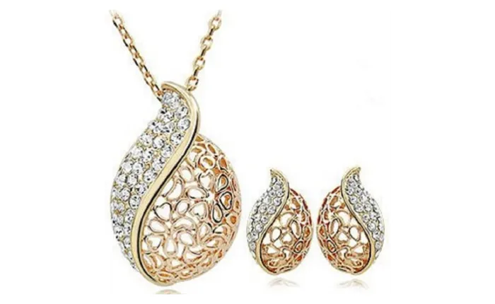 Earrings New Fashion Elegant Love Crystal Earrings Necklace Jewelry Set sparklingselections