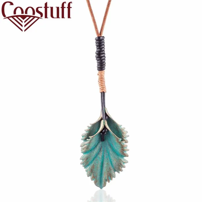 Necklaces sparklingselections New Fashion Green Leaf pattern Long necklace Necklaces sparklingselections New Fashion Green Leaf pattern Long necklace