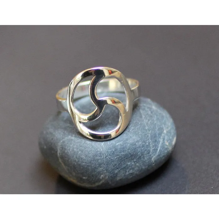 DISCREET LARGE TRISKELE RING Handmade Sterling Silver Triskelion BDSM Symbol Erosmoon Rings