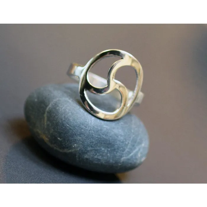 DISCREET LARGE TRISKELE RING Handmade Sterling Silver Triskelion BDSM Symbol Erosmoon Rings