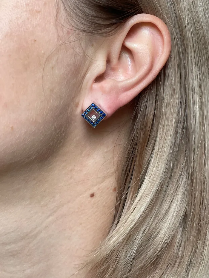 Earrings Chopard Chopard Happy Diamonds Sapphire Gold Stud Earrings