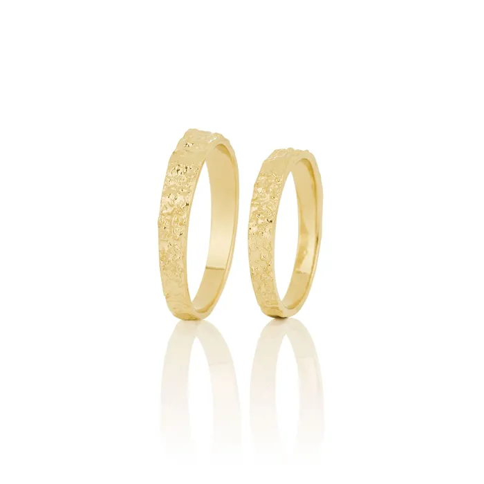 Mens wedding ring MAGMA AURUM by Gubjrg Rings
