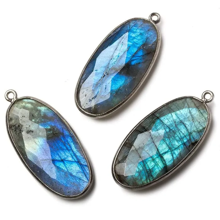 Necklaces Beadsofcambaycom 34x17mm Silver Bezel Labradorite Faceted Oval Pendant 1 piece Necklaces Beadsofcambaycom 34x17mm Silver Bezel Labradorite Faceted Oval Pendant 1 piece