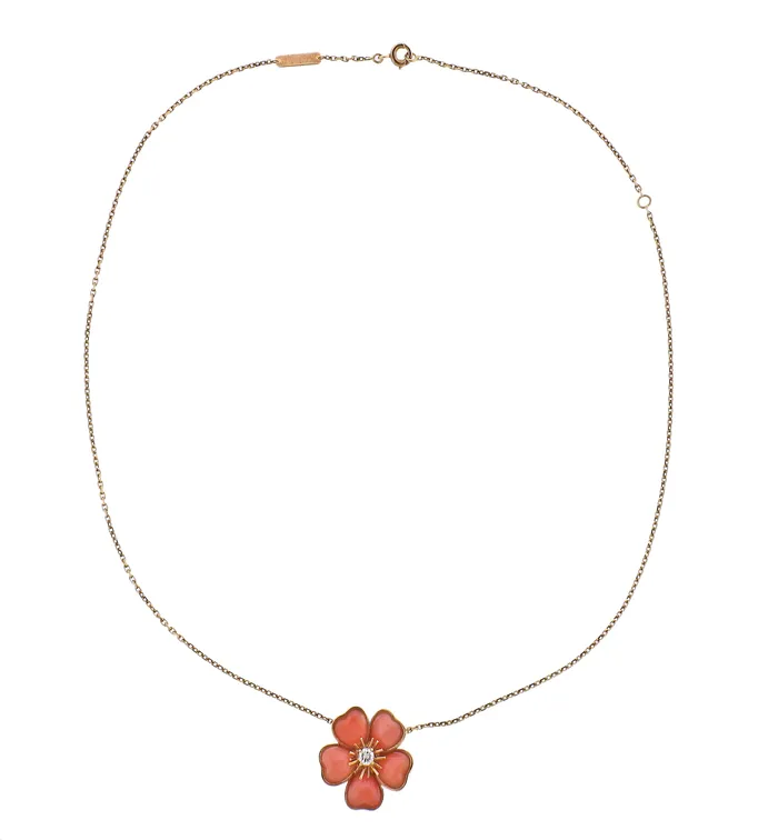 Van Cleef Arpels Van Cleef Arpels Coral Diamond Gold Flower Pendant Necklace Necklaces Van Cleef Arpels Van Cleef Arpels Coral Diamond Gold Flower Pendant Necklace Necklaces