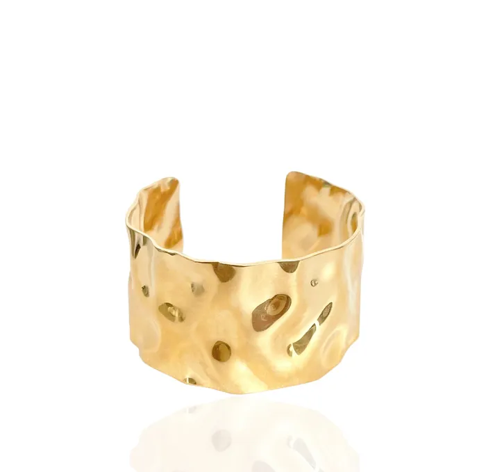Bracelets Mai Dsire LEONA GOLD HAMMERED CUFF BRACELET