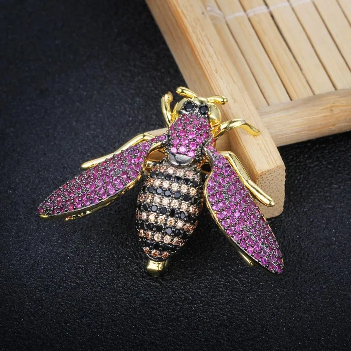 customjewelryan Cubic Zirconia Bee Insect Necklace Pendants For Women Pins Fashion Cute Jewelry Necklaces