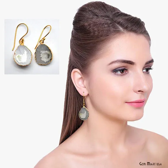 Geode Druzy Dangle Earrings 22k Gold Electroplated Hook Earrings DPER90296 GemMartUSA Earrings Geode Druzy Dangle Earrings 22k Gold Electroplated Hook Earrings DPER90296 GemMartUSA Earrings