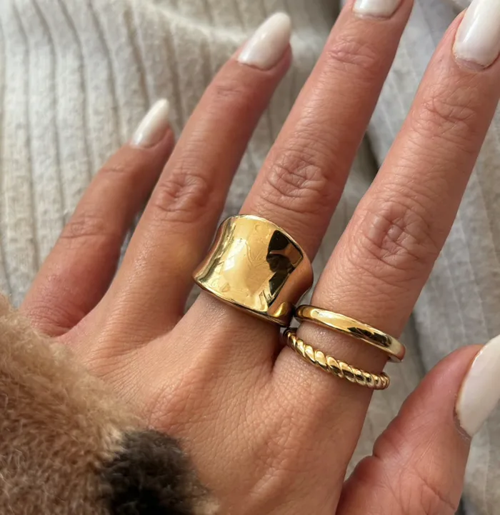 GOLD SADDLE RING SAMPLE Mai Dsire Rings