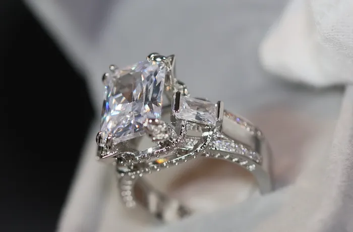 Lab Diamonds London Big Diamond Ring Womens Big Diamond Ring Womens Engagement Ring Three Stone Ring Womens Wedding Ring Womens Big Rings Big Ring Rings