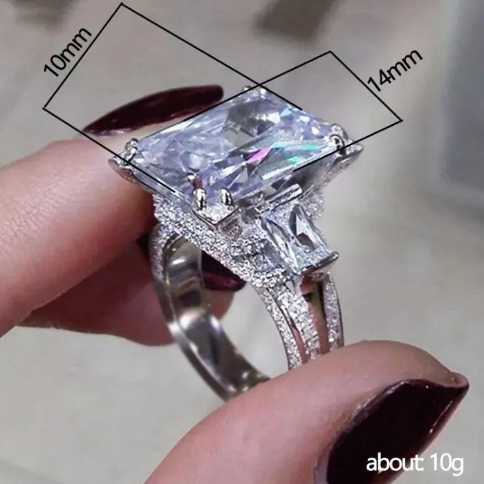 Lab Diamonds London Big Diamond Ring Womens Big Diamond Ring Womens Engagement Ring Three Stone Ring Womens Wedding Ring Womens Big Rings Big Ring Rings
