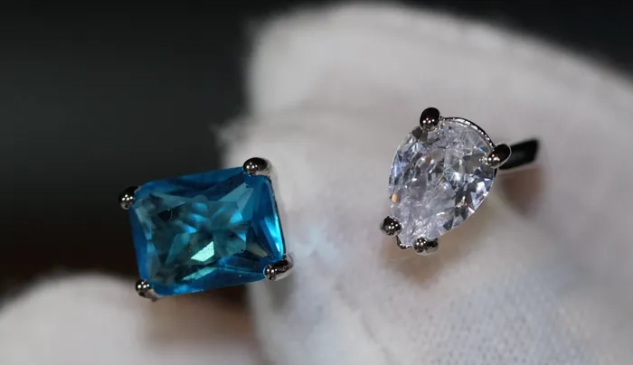 Lab Diamonds London Rings Aquamarine Blue Diamond Ring