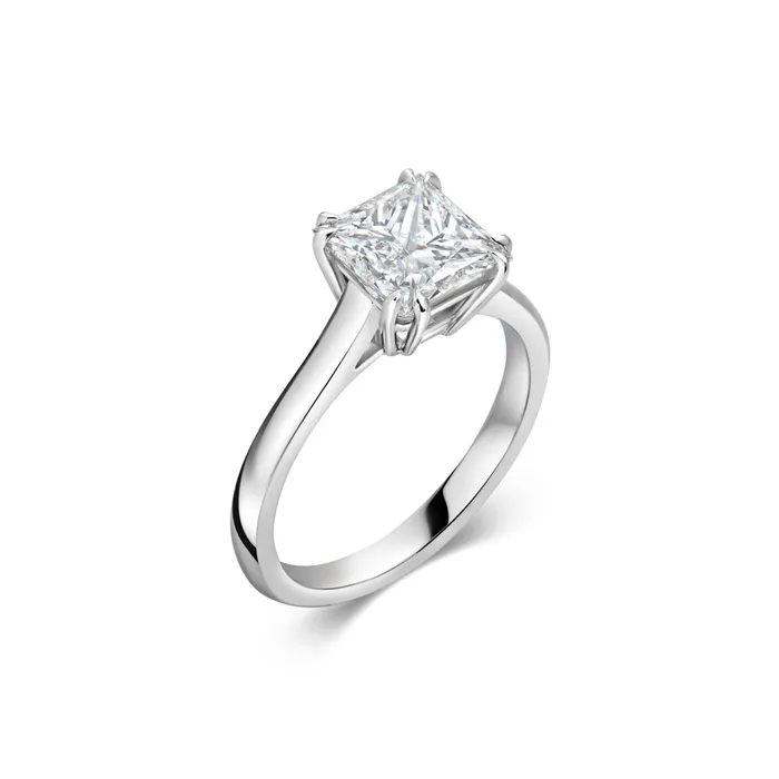 LEOS PERFECT SOLITAIRE SETTING princess cut white gold LEO MATHILD Rings