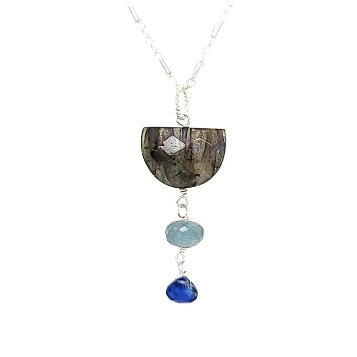 Necklaces AVF AVF Silver Labradorite Aquamarine Kyanite Chain Necklace SI3698 Necklaces AVF AVF Silver Labradorite Aquamarine Kyanite Chain Necklace SI3698
