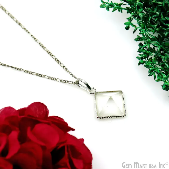 Necklaces GemMartUSA Crystal Pyramid 15mm Shape Silver Plated Pendant Necklaces GemMartUSA Crystal Pyramid 15mm Shape Silver Plated Pendant