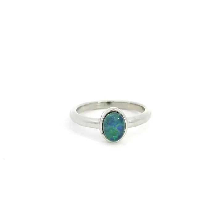 Rings 0 Australian Opal 7 x 5 mm Triplet Ring Set in Stainless Steel Green