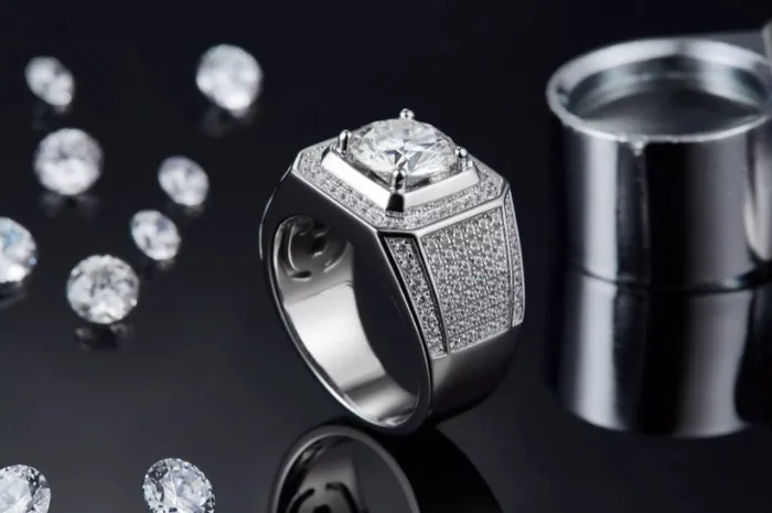 Rings Mens Wedding Ring 2 carat Ring Moissanite Ring Mens Moissanite Ring Iced Out Ring Lab Diamonds London