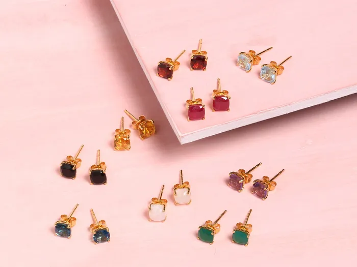 YoTreasure Earrings 160 Ct Turquoise Solid 10k Yellow Gold Stud Earrings YoTreasure Earrings 160 Ct Turquoise Solid 10k Yellow Gold Stud Earrings